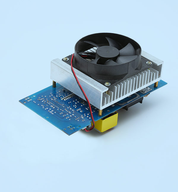 220v2Kw電磁加熱控制板2.jpg 220v2Kw電磁加熱控制板2.jpg